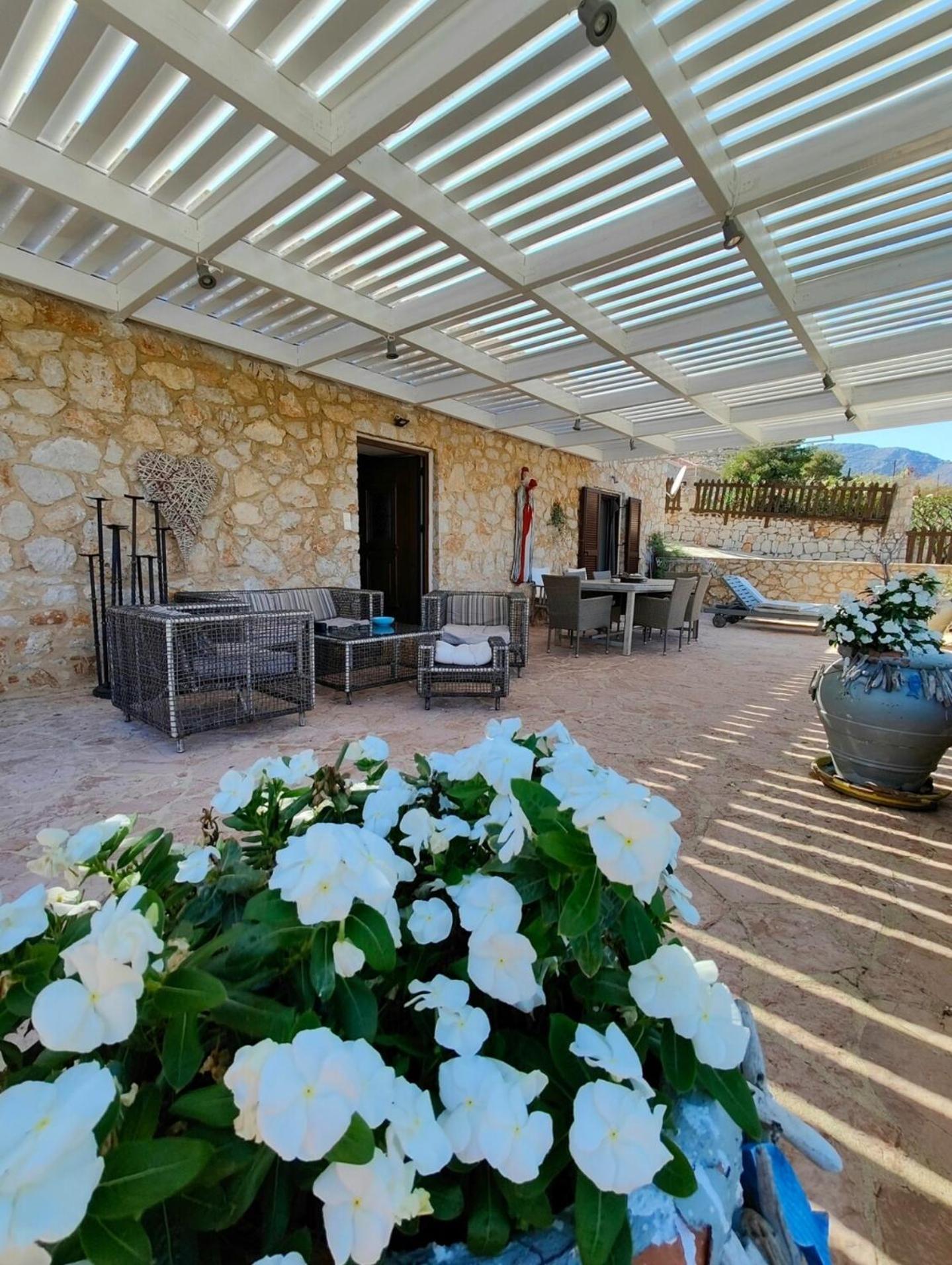 Belvedere Private Luxury Beach Villa Chalki Town Dış mekan fotoğraf