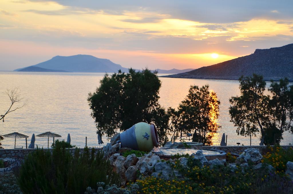 Belvedere Private Luxury Beach Villa Chalki Town Oda fotoğraf